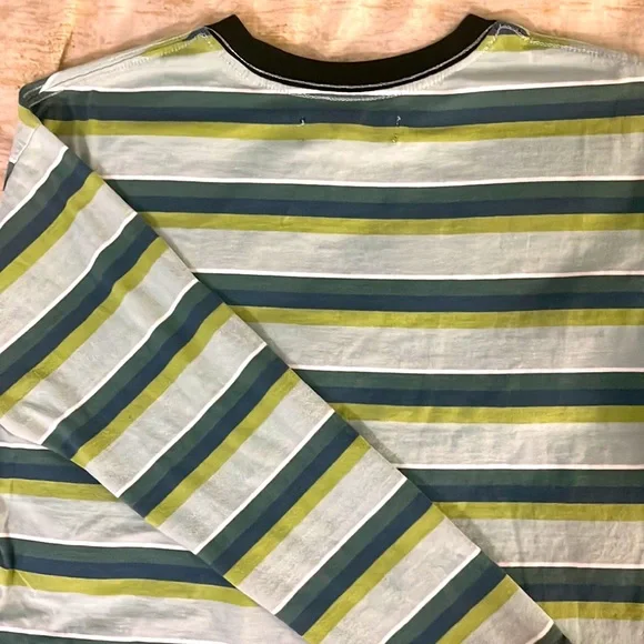 Zumiez Samii Ryan Butterfly long sleeve - Picture 2 of 2